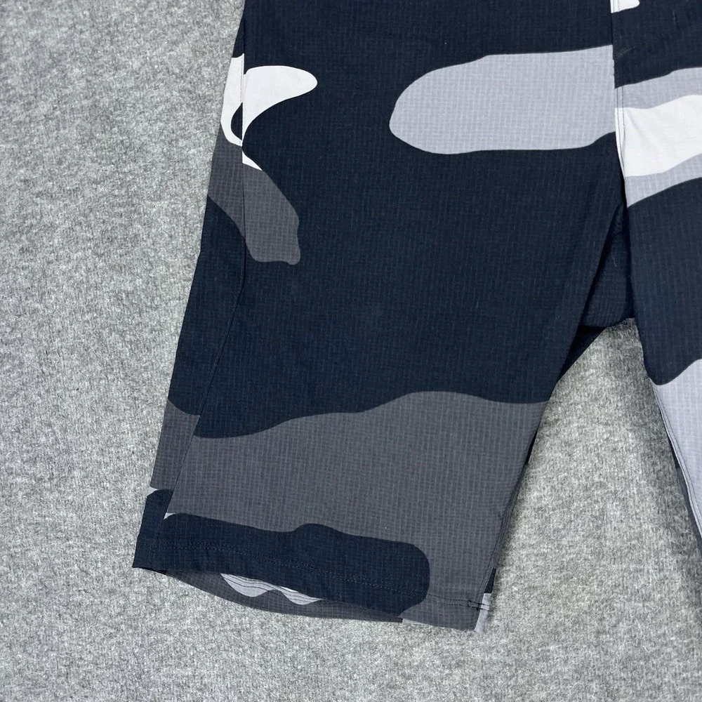 Fox Head Racing MTB Shorts Mens 32 Black Gray Camo Ranger Lined Padded